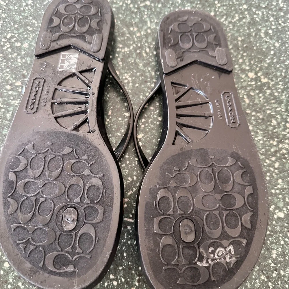 Coach Sz 6 Womens Flip Flops - Picture 3 of 3